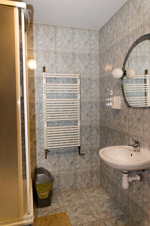 Uslugi Hotelarskie Las Vegas Międzyrzec Podlaski Oda fotoğraf